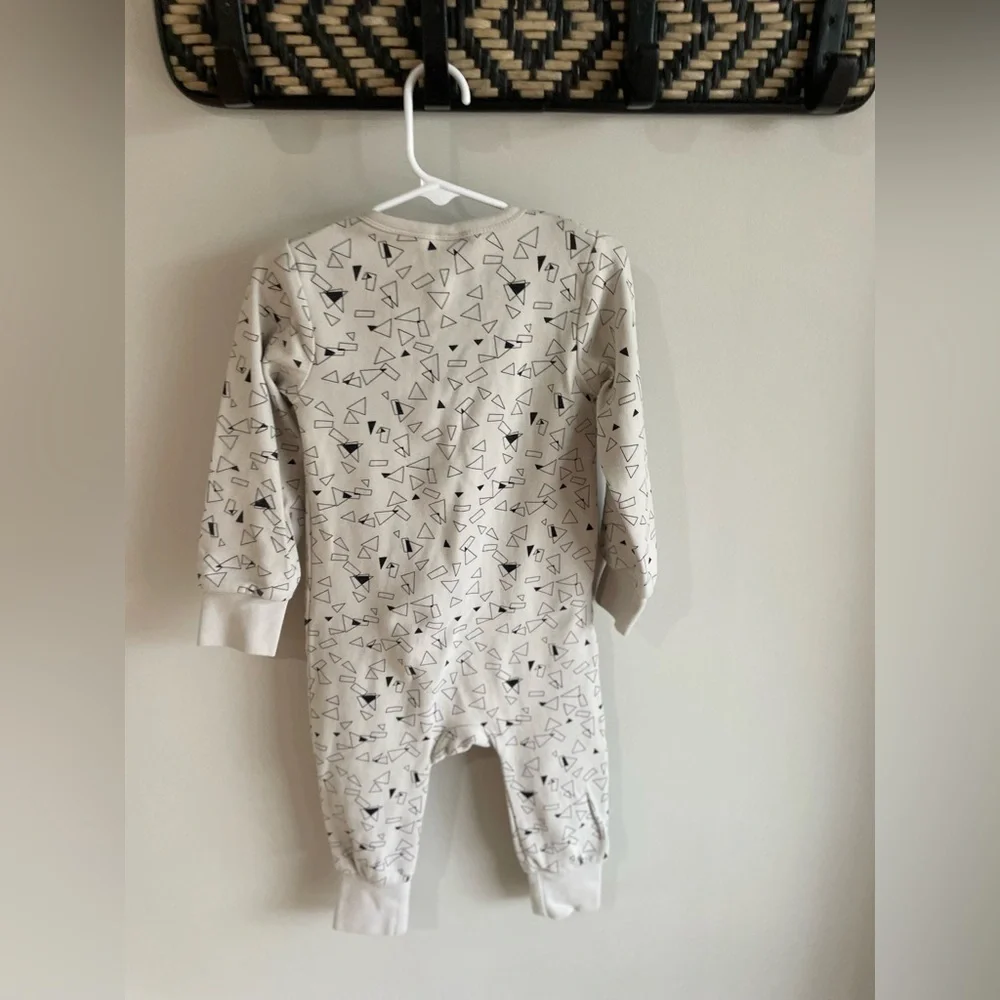 Little Bipsy Triangle 2 Way Zip Romper - Almond Off White - Size 2T - 3T